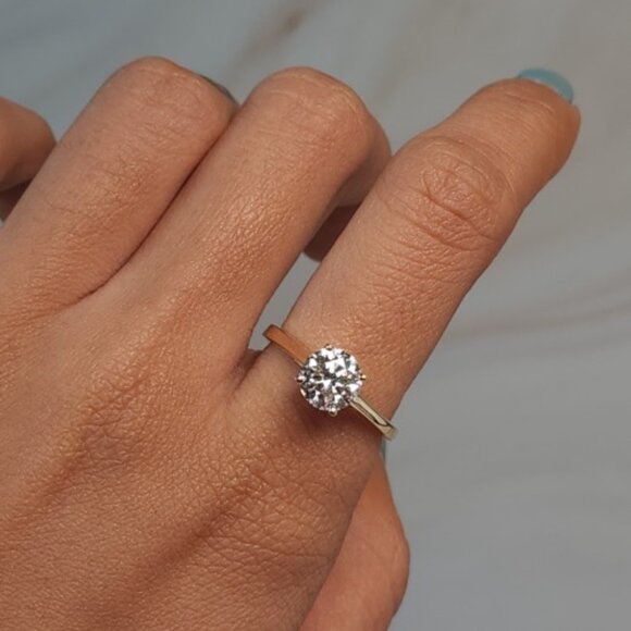 14Kt Gold 1.20 Ct Lab Grown Diamond Ring - Picture 3 of 9